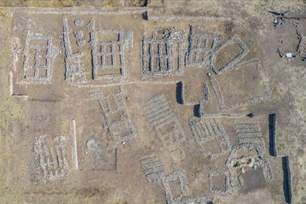 Dünya uygarlık tarihine ışık tutan höyük: Çayönü