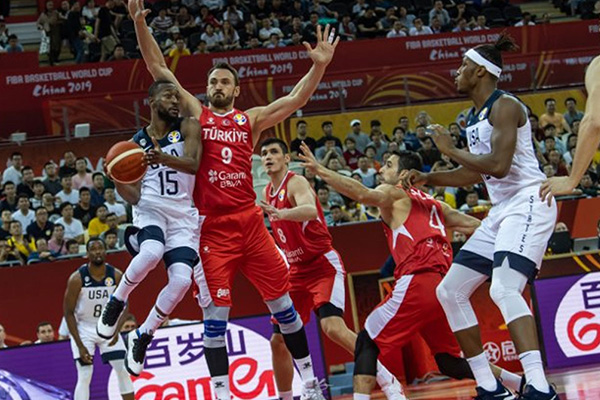 12 Dev Adam, ABD'yi elinden kaçırdı