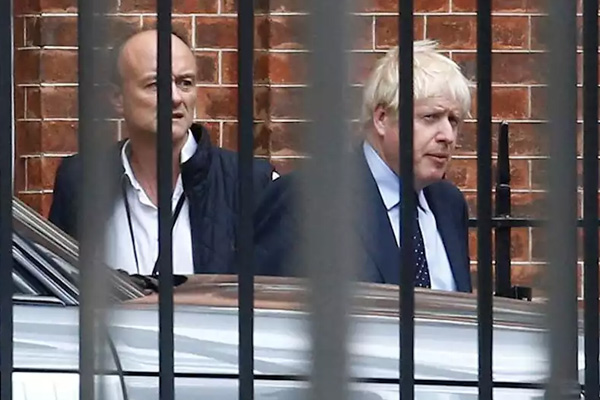 Anlaşmasız Brexit: İngiltere'de ilk roundun galibi muhalefet oldu