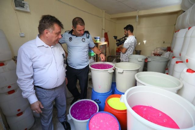 İzmir'de okul öncesi zehirli oyuncak operasyonu