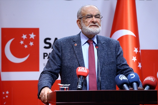 Temel Karamollaoğlu'ndan Canan Kaftancıoğlu'na destek