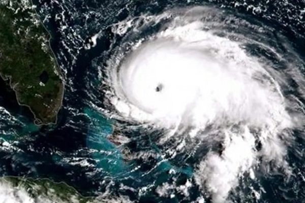 Dorian Kasırgası Kanada'yı vurdu! 330 bin kişi elektriksiz kaldı