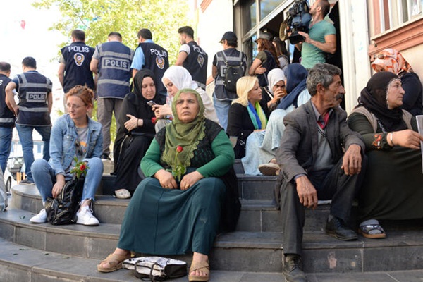 HDP Diyarbakır il ve ilçe yöneticileri hakkında soruşturma