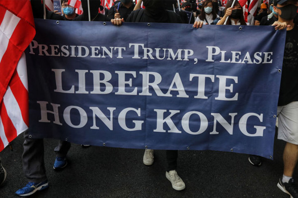 Eylemcilerden Trump’a: Lütfen Hong Kong'u özgürleştir