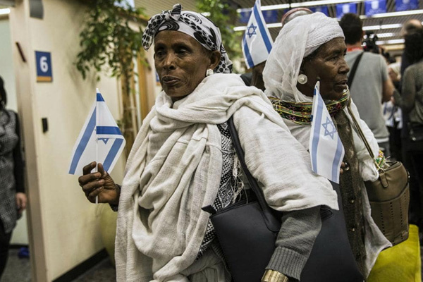 Sudan, ülkeyi terk eden Yahudileri geri çağırıyor