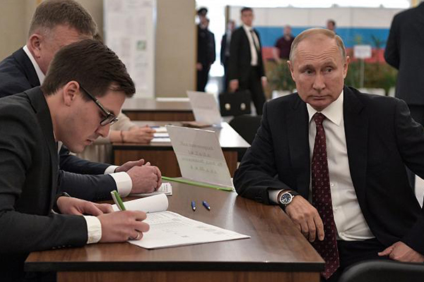 Rusya: İktidar partisi yerel seçimlerde güç kaybına uğradı