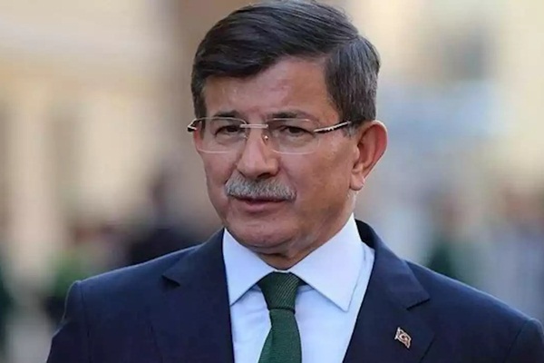 Tebligat Davutoğlu’na ulaştı