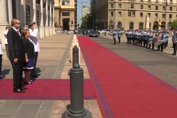 Erdoğan Şili’de törenle karşılandı