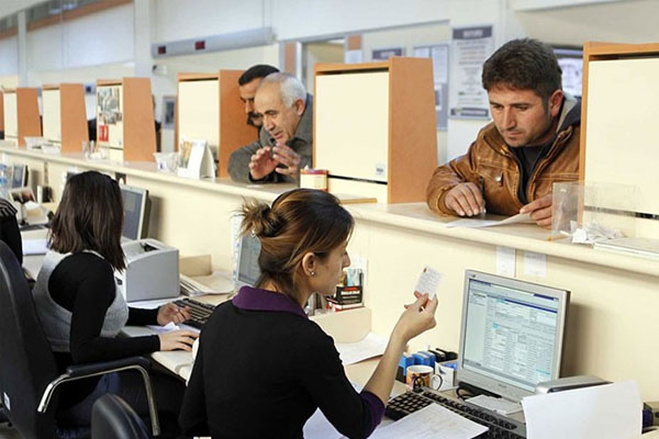 Bakanlık 17 bin lira maaşla memur alımı yapacak