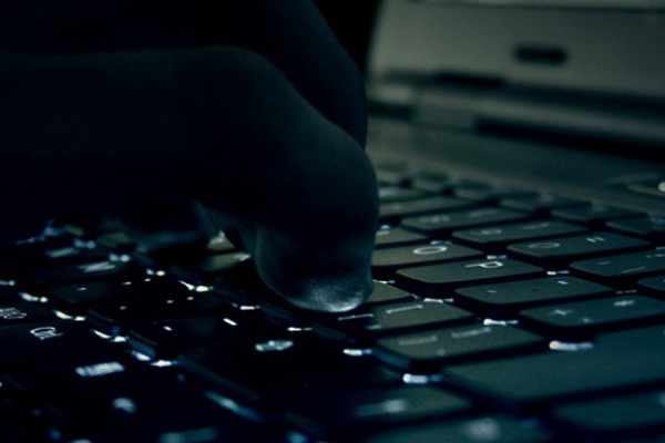 Bakanlık 17 bin lira maaşla bilişimci alacak