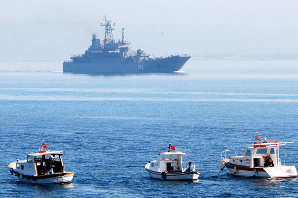 Rus savaş gemisi, Akdeniz'e iniyor