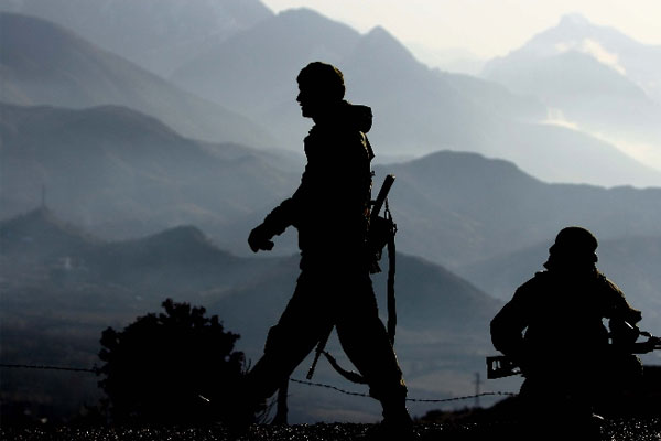 Diyarbakır Emniyet Müdürlüğüne saldırı