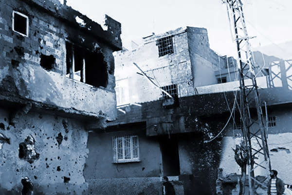 Davutoğlu, Doğu ve Güneydoğu'daki evler için tarih verdi