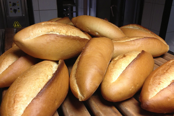 Ekmek zammı geri çekildi