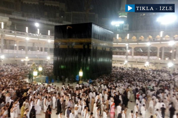 Kâbe’de yağmur sevinci yaşandı