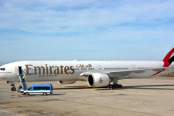 Emirates uçağı Trabzon’a acil indi