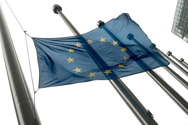 AB Türkiye'nin büyüme tahminini yükseltti