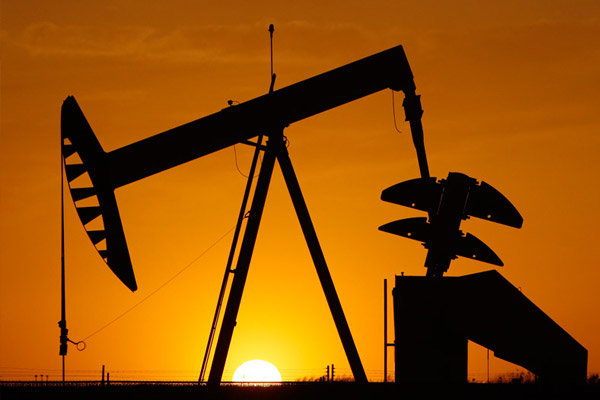 Petroldeki düşüşün Rusya'ya faturası ağır oldu