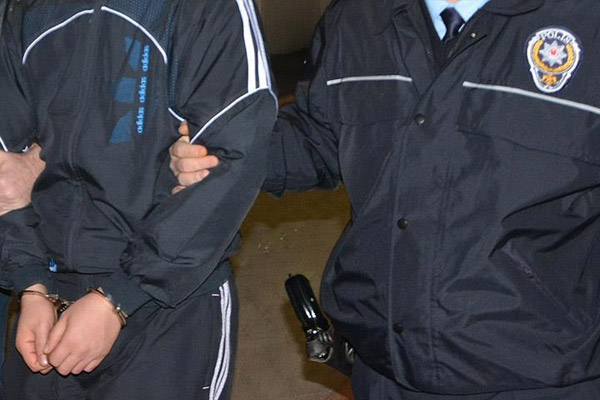 Van'da HDP'li 3 yönetici gözaltında