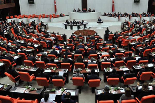 İş Kanunu Tasarısı Mecliste