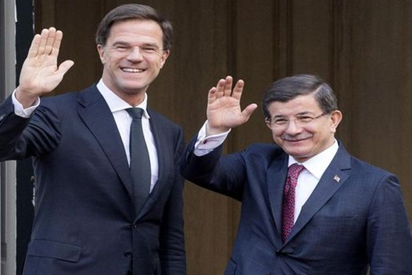 Davutoğlu, Rutte görüşmesi