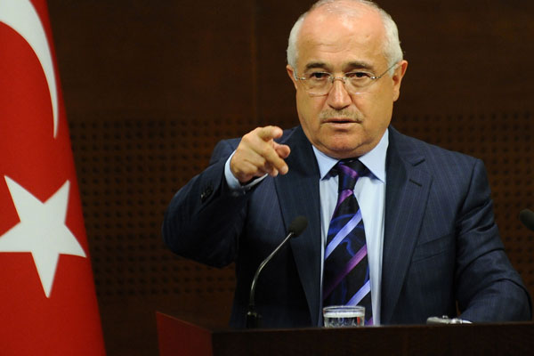 Cemil Çiçek: Düzgün arkadaşlardır