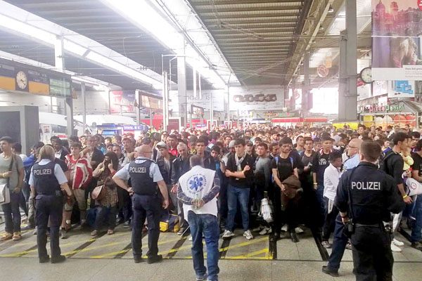 Mülteciler için AB kapısı kapalı