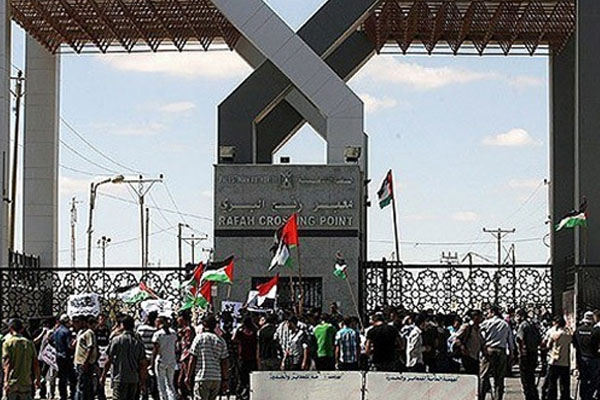 Sınır Kapısı'nda yoğunluk