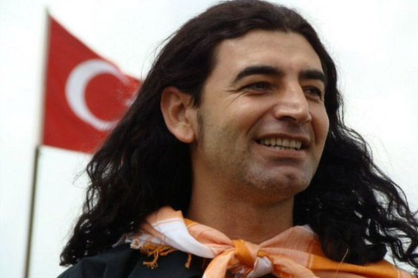 'Erdoğan'ı sevmemek başka, vatan hainliği başka'