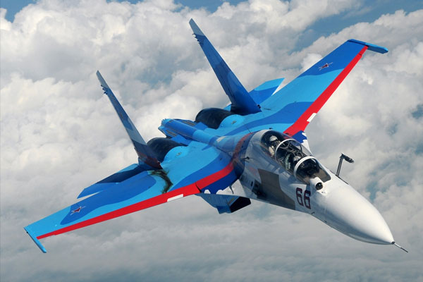 İran ile Rusya birlikte uçak üretecek