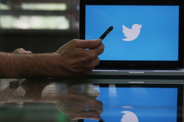 Twitter'dan 'trol' atağı