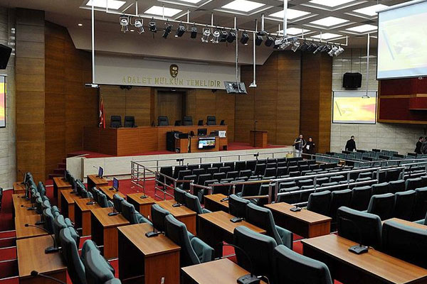 'Selam Tevhid'de 6 polise yakalama kararı