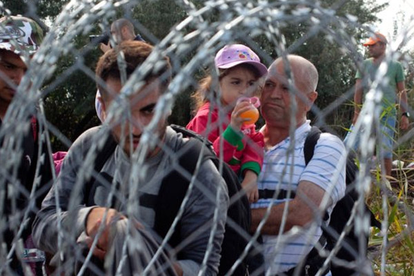 Avrupa mülteci girişini sınırlandırdı