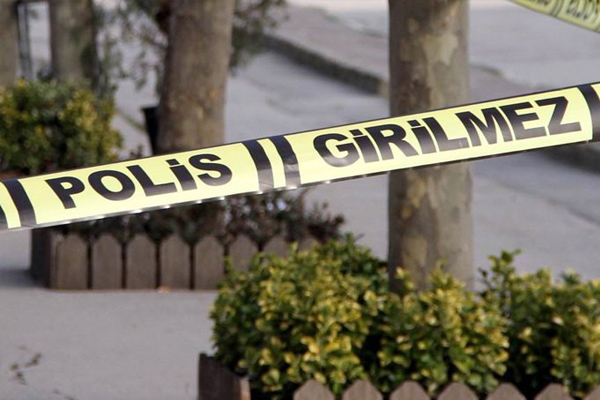 Sultangazi'de banka soyuldu