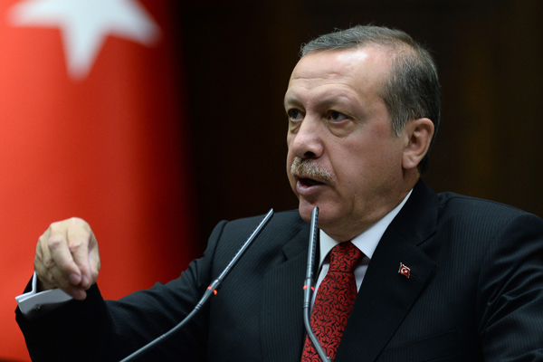 Erdoğan'dan aydınlara sert tepki