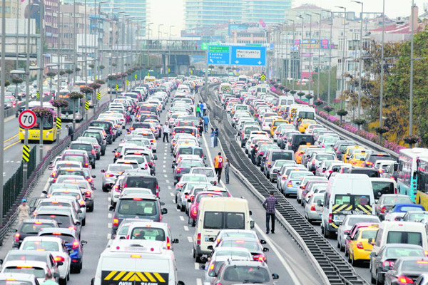 1.1 milyon şoför yeniden kayıt altına alınabilir