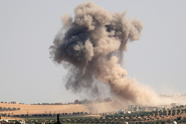 Esed rejimi yine sivillere saldırdı