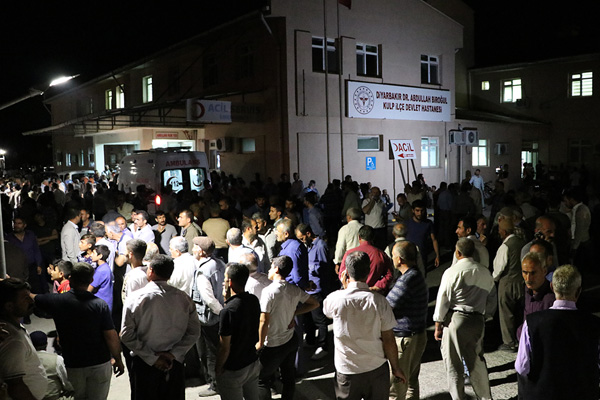 Diyarbakır'daki saldırı sonrası operasyon: HDP İlçe Başkanı gözaltına alındı