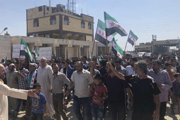 Tel Rıfatlılar, YPG/PKK ve Esed rejimini protesto etti!