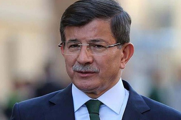AK Parti'den Davutoğlu'na tepki