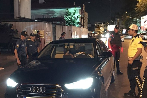 İstanbul'da'Yeditepe Huzur' asayiş uygulaması