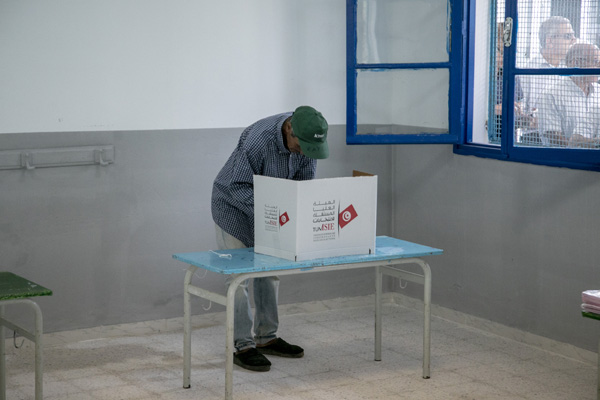 Tunus sandık başında