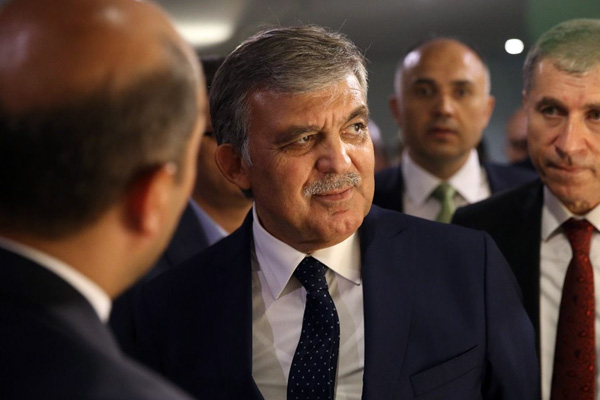 Abdulkadir Selvi'den Abdullah Gül iddiası: CHP ile anlaştığı söyleniyor