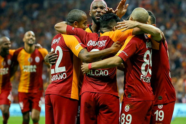 Galatasaray'ın deplasmanda kayıpları artıyor