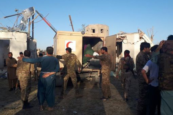 Afganistan ordusu, 'Taliban' Yerine düğün evini vurdu: En az 35 sivil ölü!