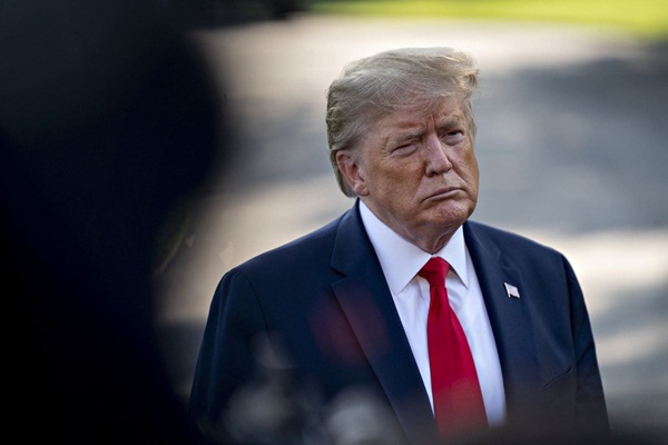 Trump: Askıya aldım