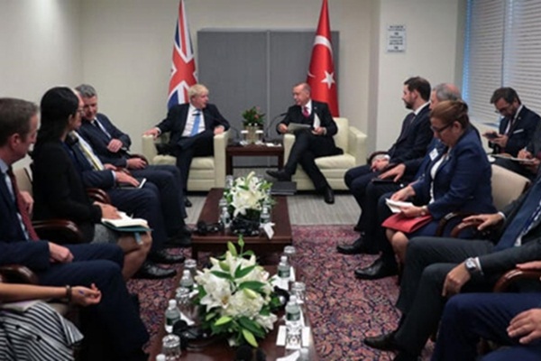 Erdoğan, Johnson'ı kabul etti