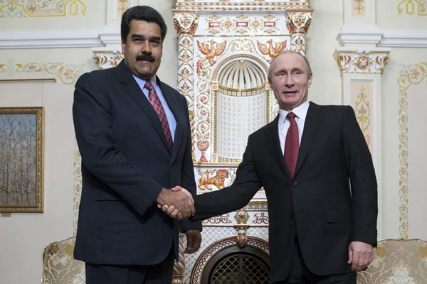 Putin'den Venezuela ile iş birliği açıklaması