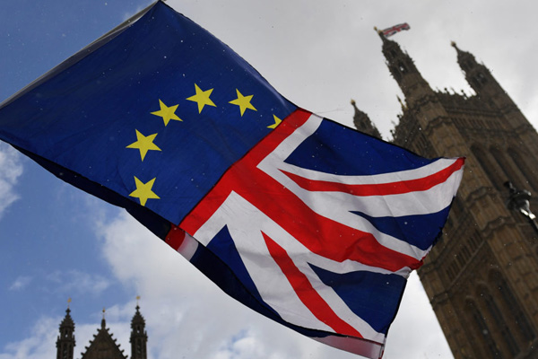 AB, Brexit konusunda sorumluluk almıyor