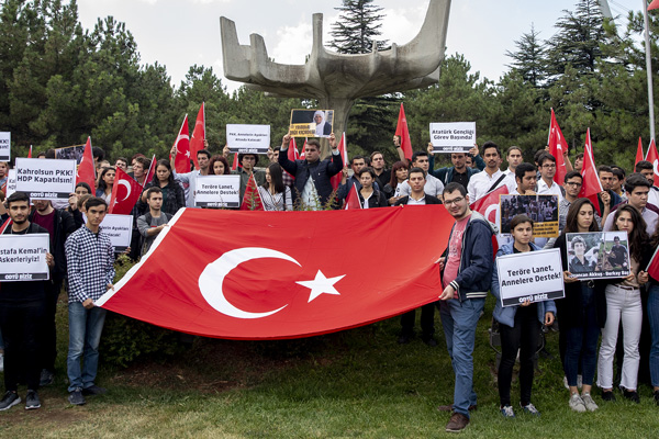 ODTÜ'lü öğrencilerden Diyarbakır annelerine destek